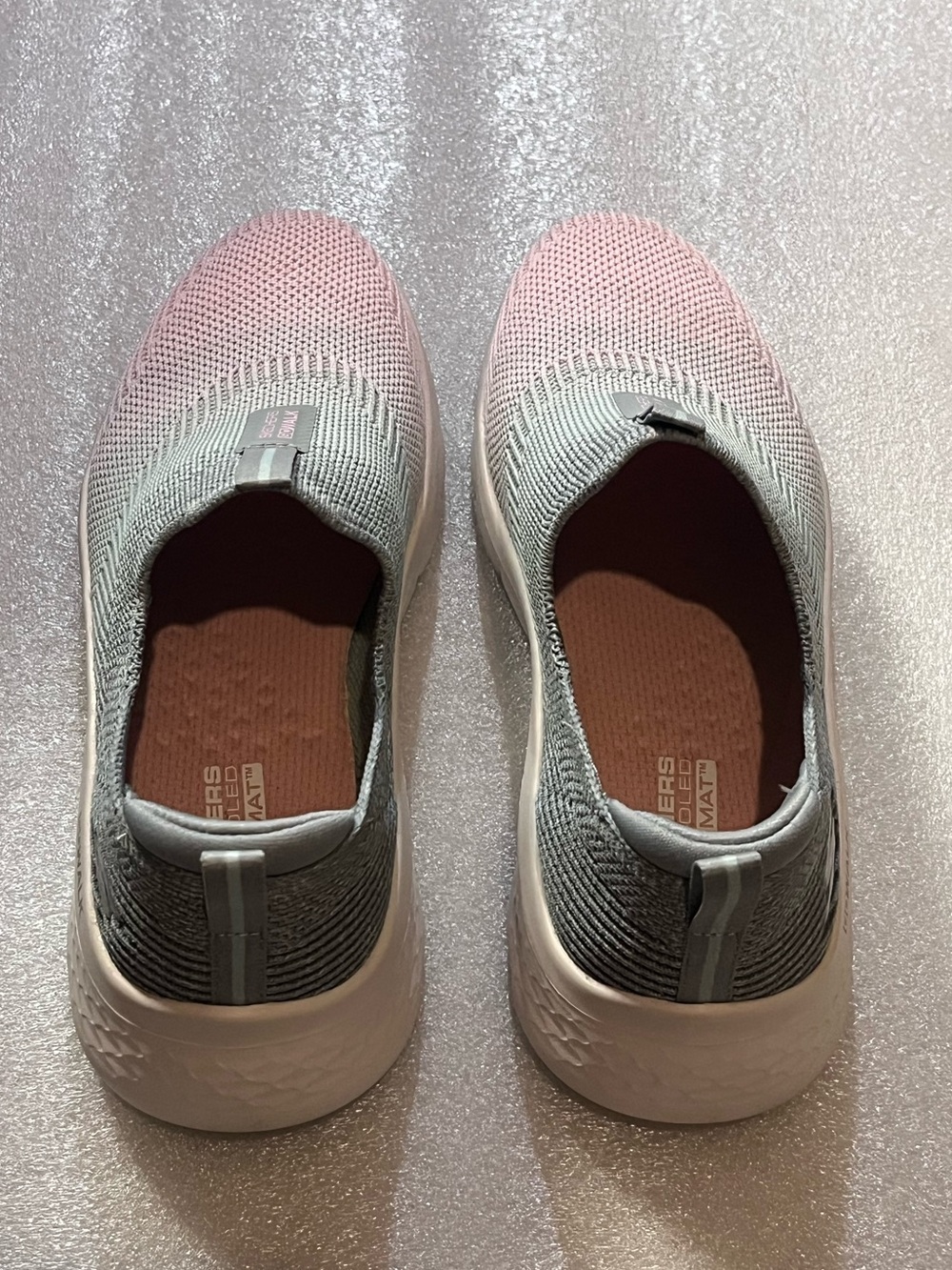 Skechers Slip-On Knit Women's Sneakers in Pink Ombre - Picture 3 of 3